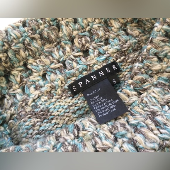 Spanner Fringe Cowl Sweater - Picture 2 of 3